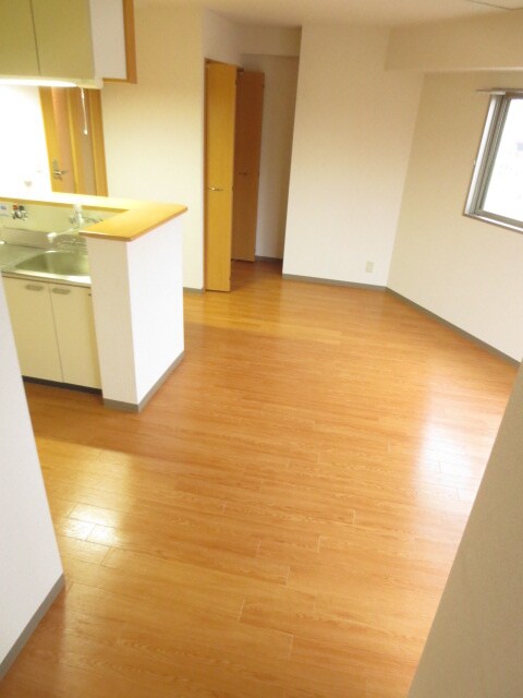 物件内観写真12　(居室)