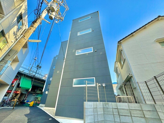 物件外観写真2　(外観写真)