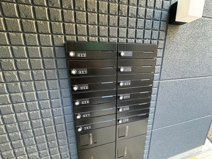 物件外観写真4　(建物設備)