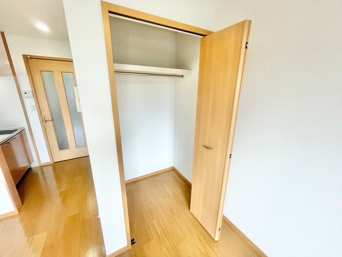 物件内観写真11　(収納)