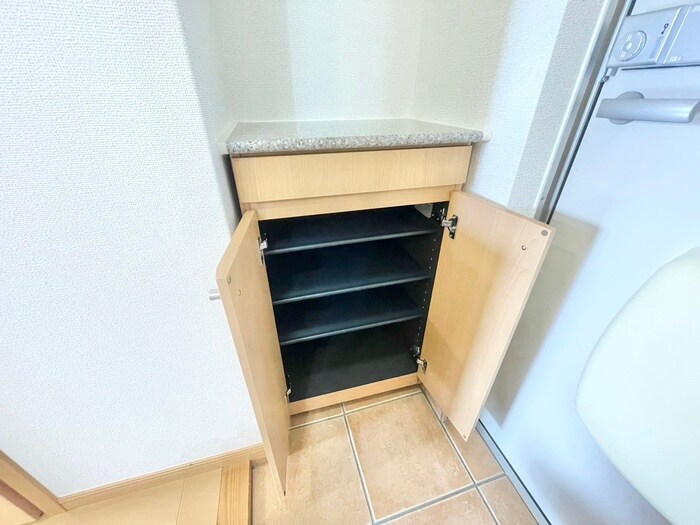 物件内観写真20　(靴箱)