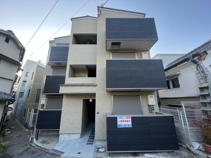 物件外観写真2　(外観写真)