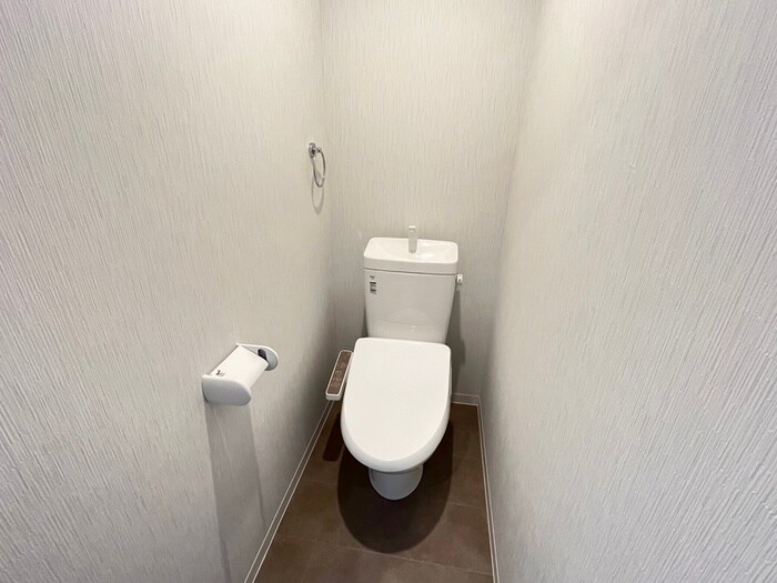 物件内観写真14　(トイレ)