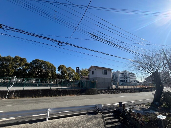 物件内観写真19　(室内からの展望)