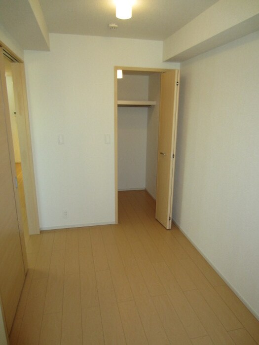 物件内観写真10　(収納)