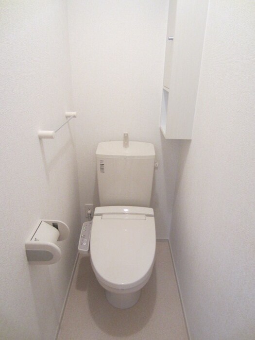 物件内観写真15　(トイレ)