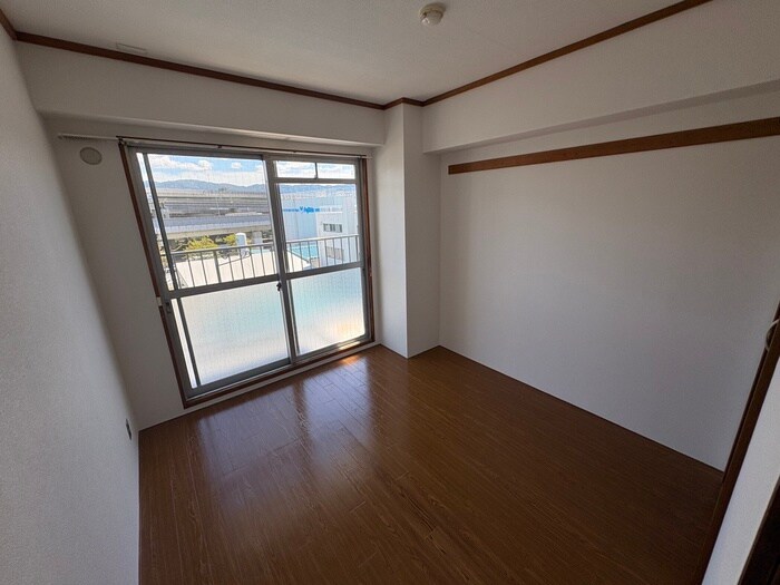 物件内観写真16　(居室)