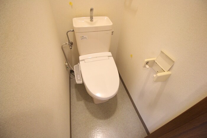 物件内観写真10　(トイレ)