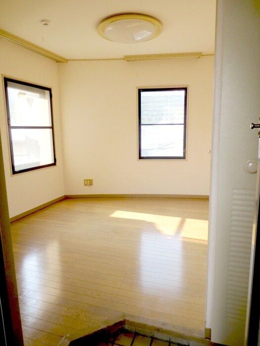 物件内観写真7　(居室)