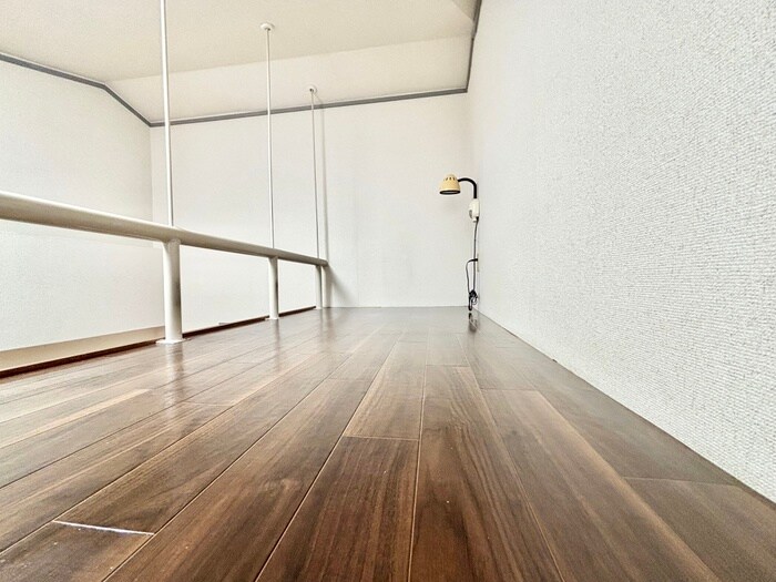 物件内観写真12　(ロフト)