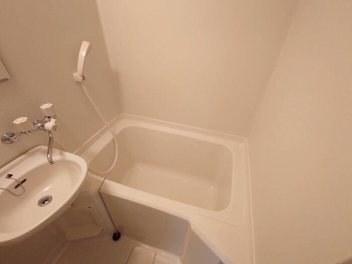 物件内観写真12　(バス／シャワールーム等)