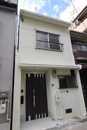 ねころびハウス