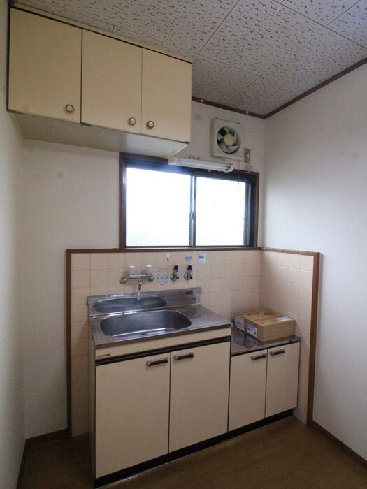 物件内観写真8　(キッチン)