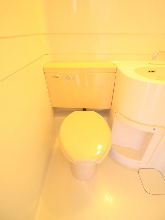 物件内観写真12　(トイレ)