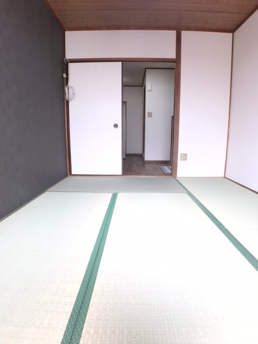 物件内観写真18　(居室)