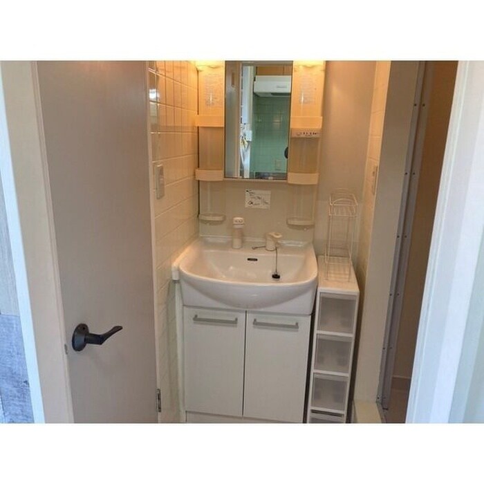 物件内観写真6　(洗面)