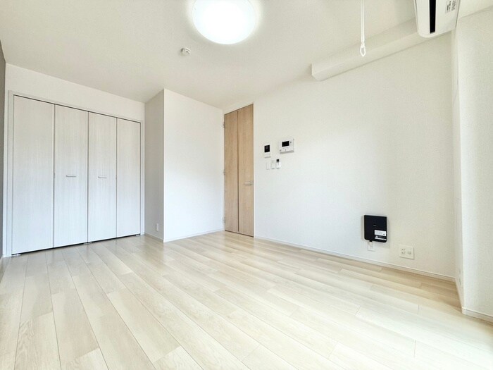 物件内観写真10　(居室)