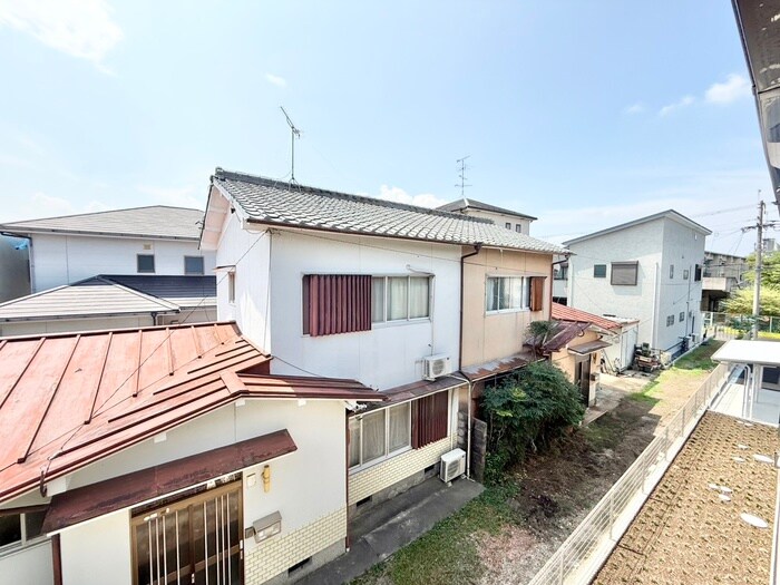 物件内観写真22　(室内からの展望)