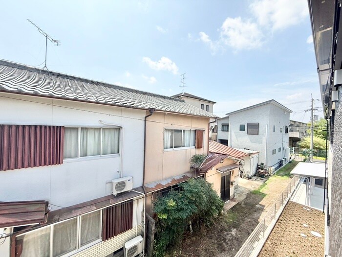 物件内観写真22　(室内からの展望)