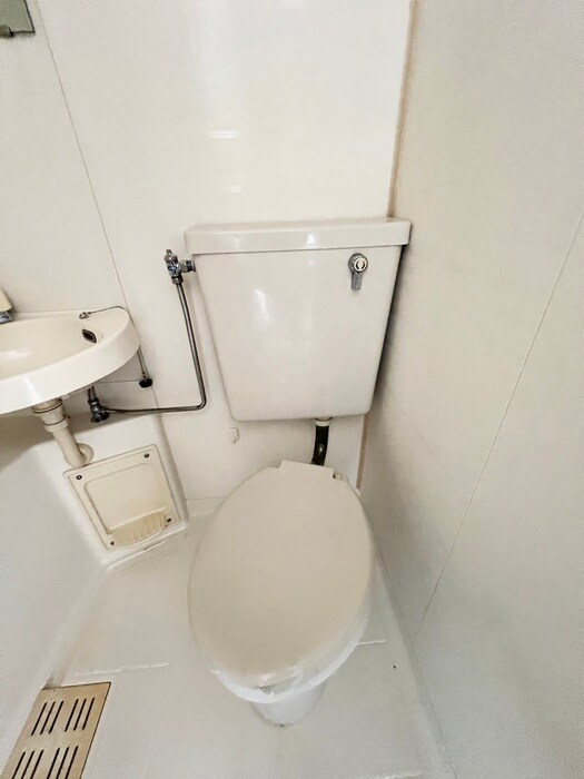 物件内観写真9　(トイレ)