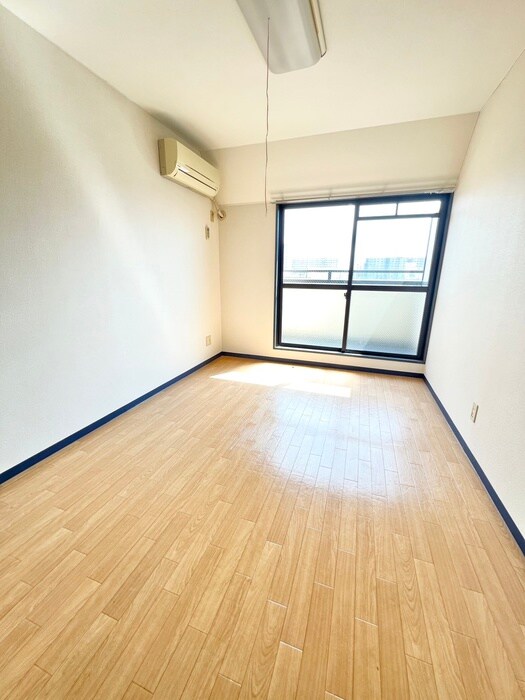 物件内観写真13　(居室)