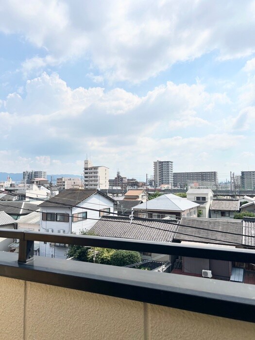 物件内観写真22　(室内からの展望)