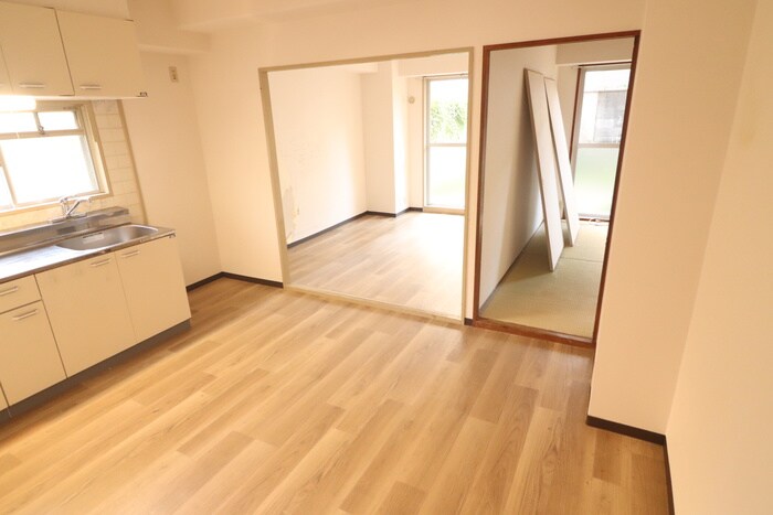 物件内観写真10　(居室)