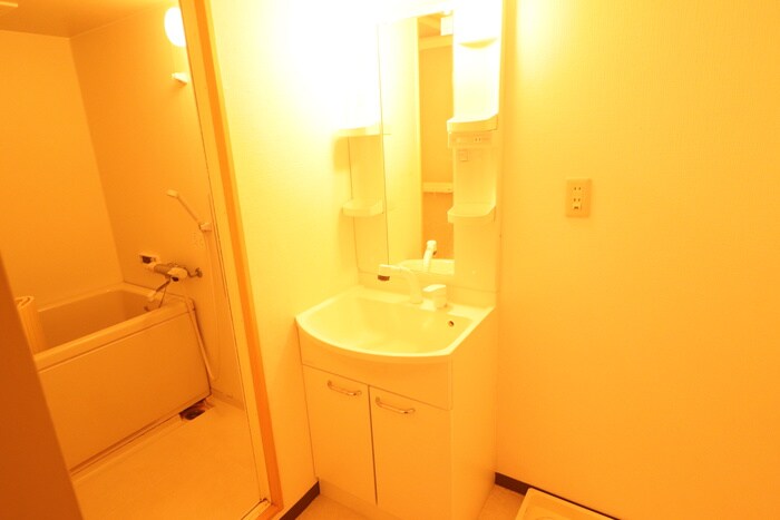 物件内観写真15　(洗面)