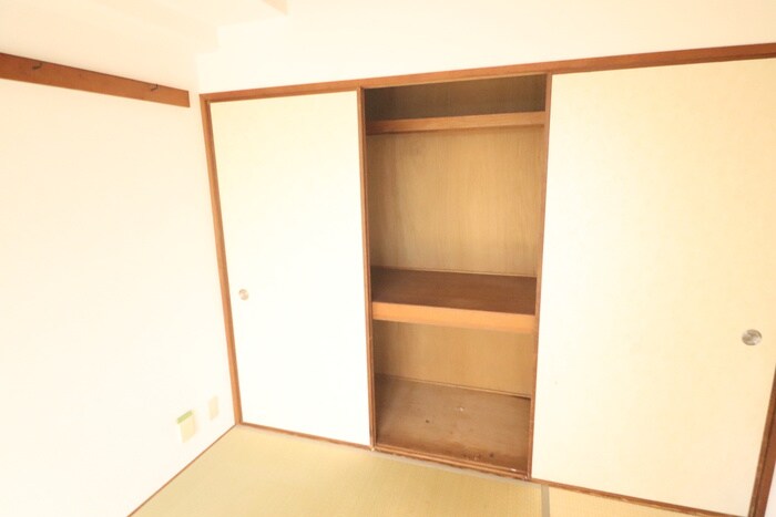 物件内観写真17　(収納)