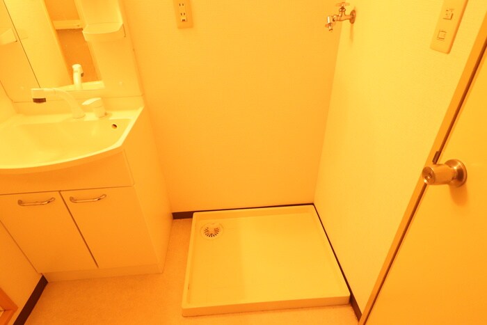 物件内観写真20　(洗濯機置場)