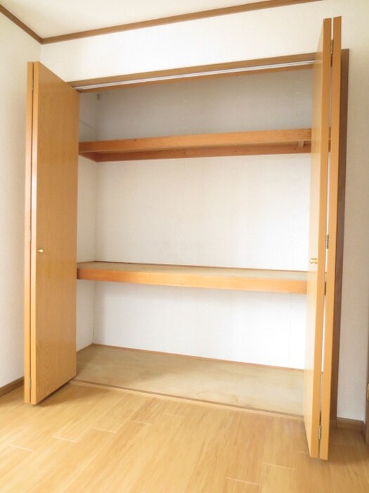 物件内観写真13　(収納)