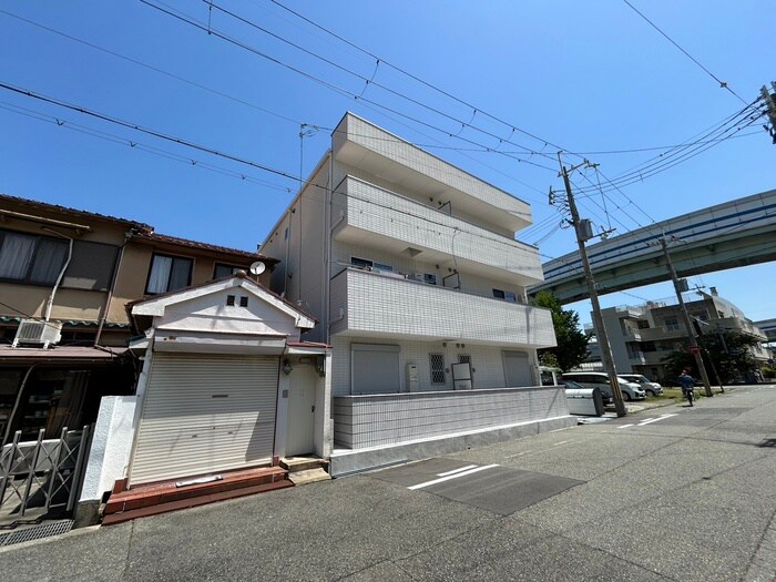 物件外観写真3　(外観写真)