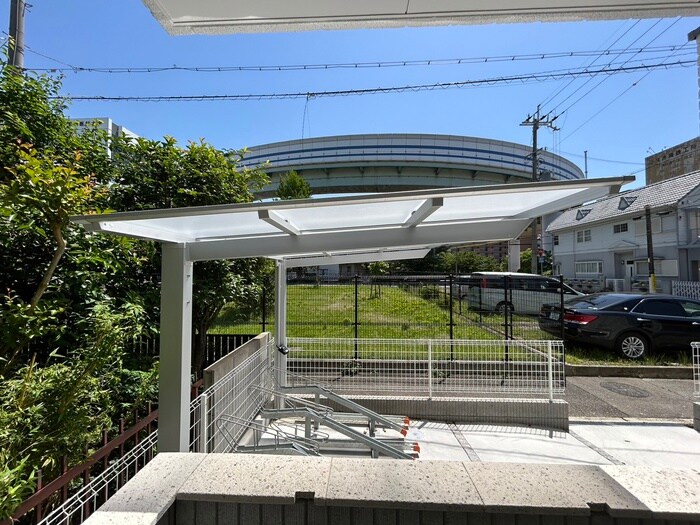 物件内観写真22　(室内からの展望)