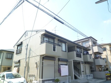 島泉壱番館外観写真