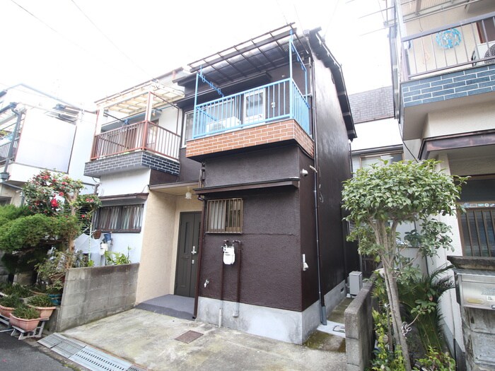 物件外観写真1　(外観写真)