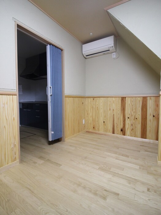 物件内観写真11　(居室)