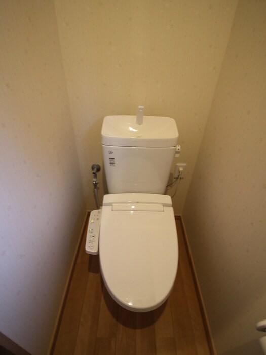 物件内観写真15　(トイレ)