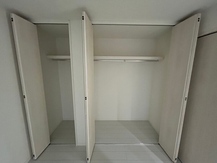 物件内観写真13　(収納)