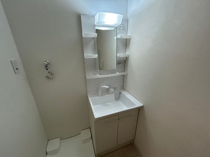 物件内観写真13　(洗面)