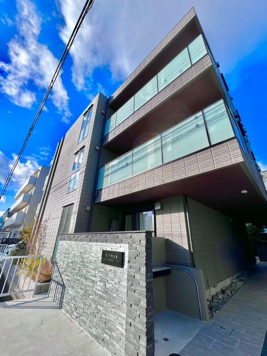 物件外観写真1　(外観写真)