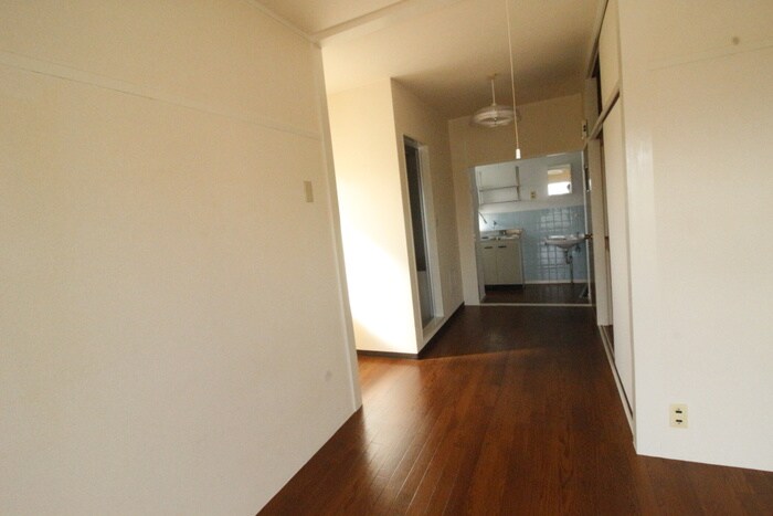 物件内観写真22　(廊下)