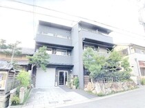 フラッティ衣笠の外観写真