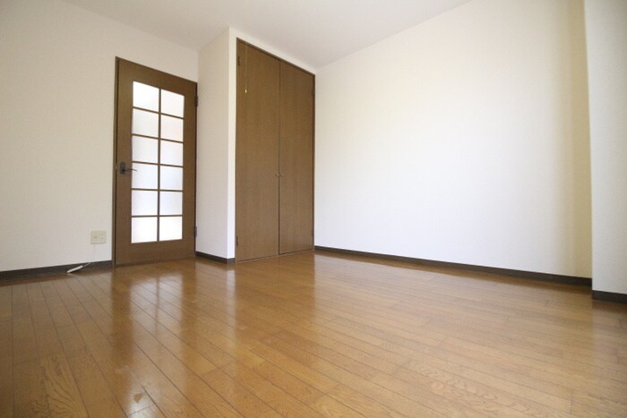 物件内観写真11　(居室)