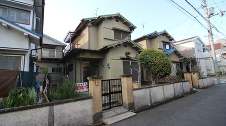 郡家新町貸家外観写真