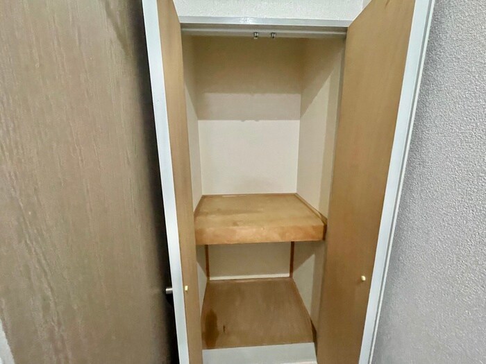 物件内観写真16　(収納)