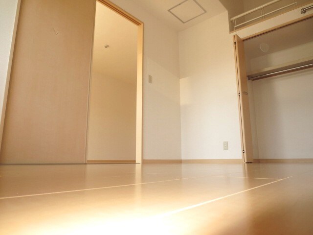 物件内観写真10　(居室)