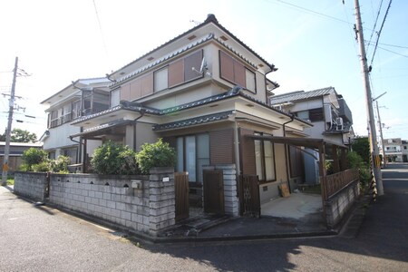 富野南垣内貸家外観写真