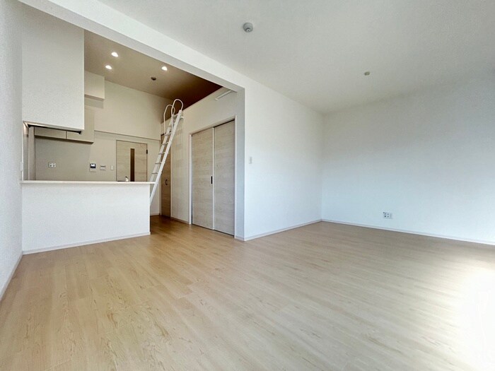 物件内観写真7　(居室)