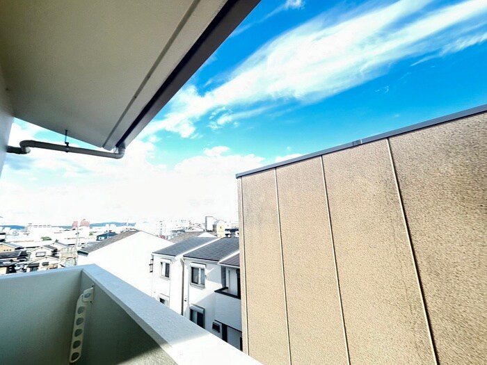 物件内観写真22　(室内からの展望)