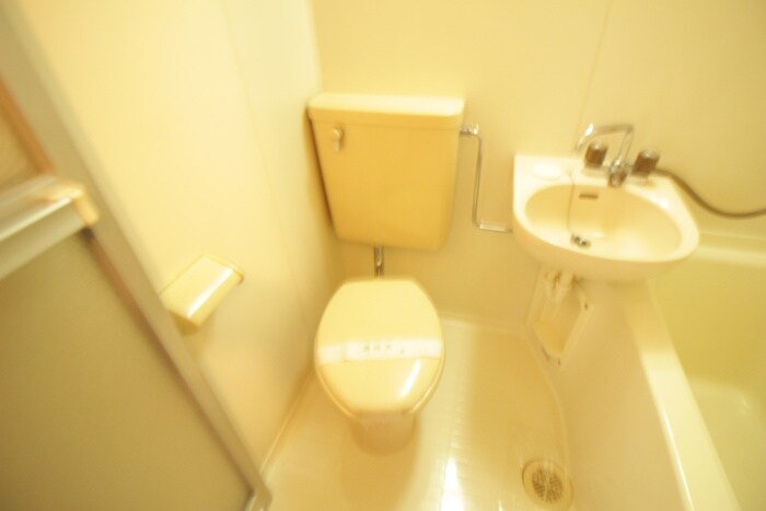 物件内観写真12　(トイレ)